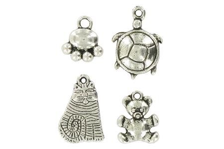 4 charms métalliques tortue, chat, patte, ourson 20 mm argent vieilli